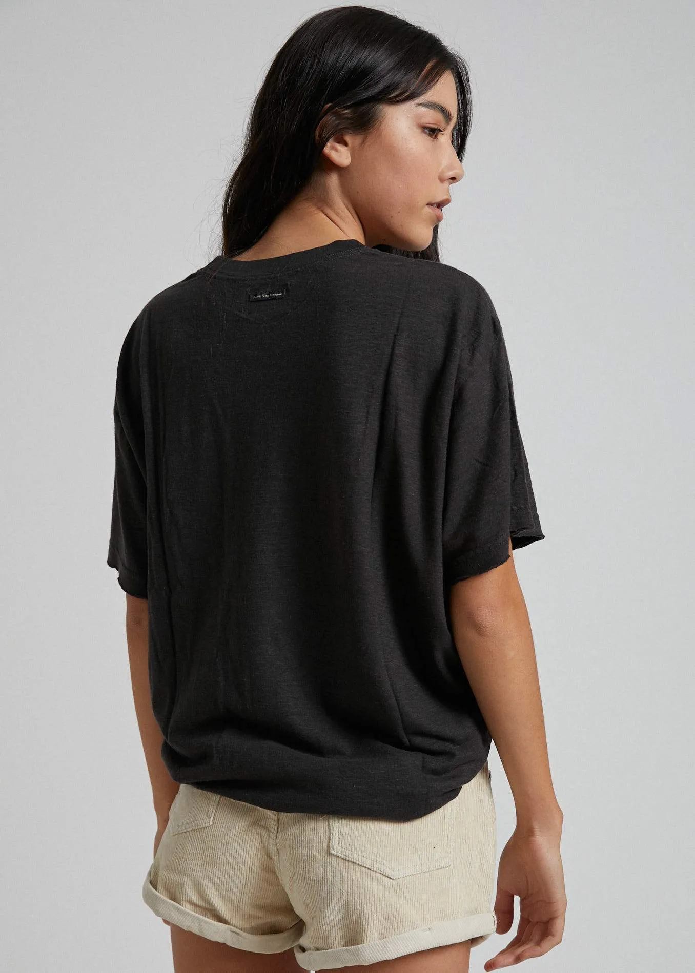 Afends Womens Slay - Hemp Oversized Tee - Raven