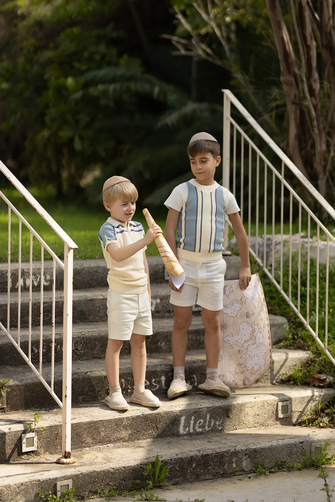 Dinky Boys Knitted Short Sleeved Vest With Collar Blue/White