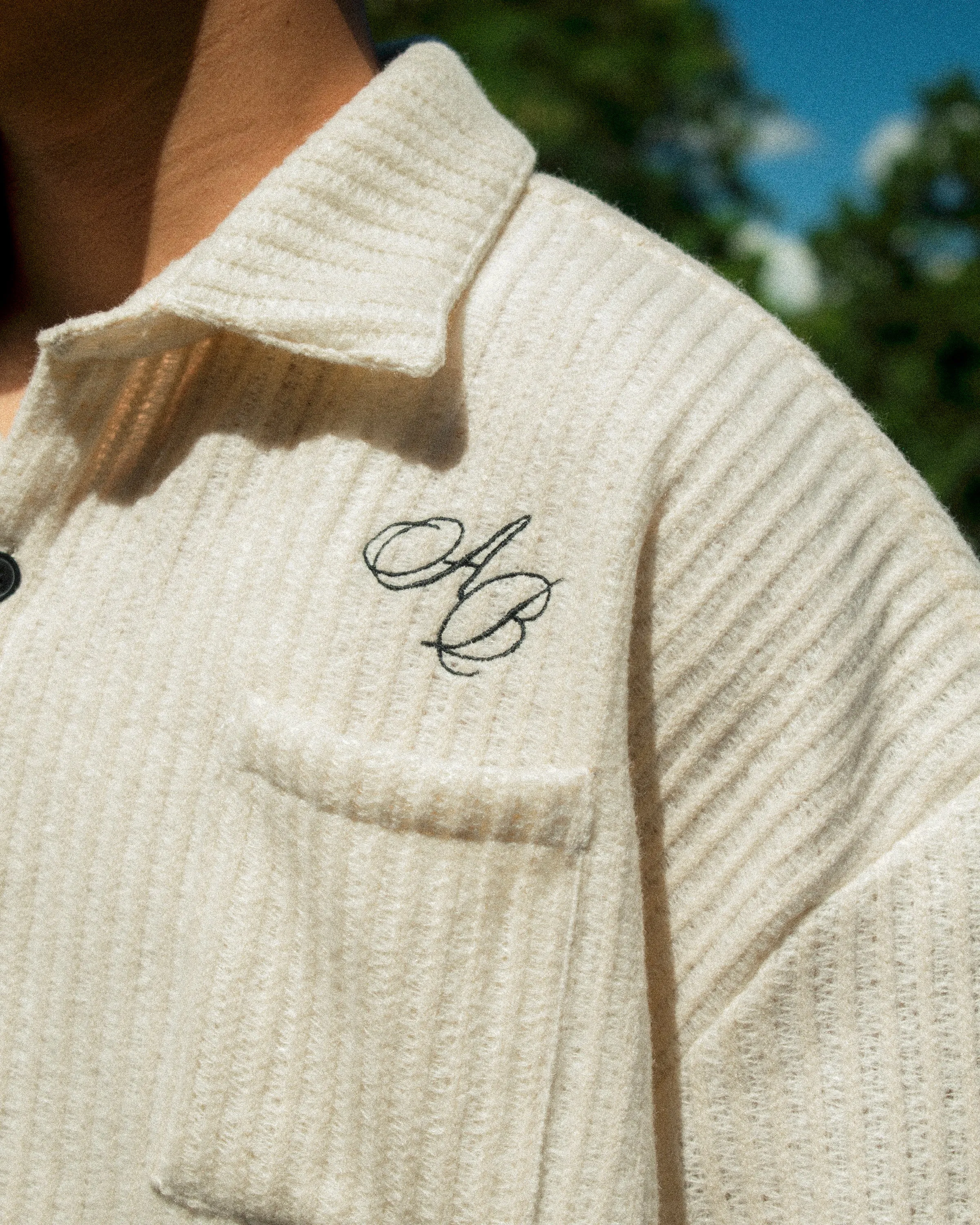 oversized box fit | polo shirt | button-down | drop shoulder | knitted thick wool | crème